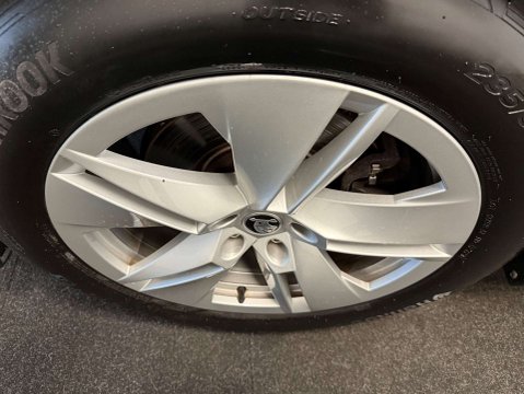 Skoda Enyaq Enyaq iV 60 Nav Loft 5dr 55