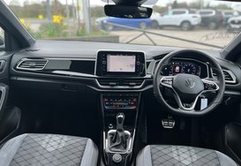Volkswagen T-Roc R-LINE 2.0 TSI 4MOTION DSG AUTOMATIC 35