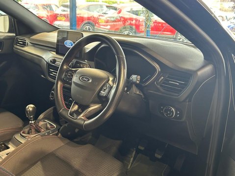 Ford Focus 1.0T EcoBoost ST-Line Style Euro 6 (s/s) 5dr 14