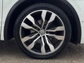 Volkswagen Tiguan 2.0 TDI R-Line Tech DSG 4Motion Euro 6 (s/s) 5dr 9