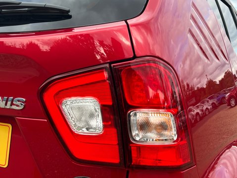 Suzuki Ignis SZ-T DUALJET MHEV 19