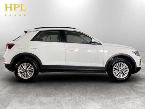 Volkswagen T-Roc 1.0 TSI Life SUV 5dr Petrol Manual Euro 6 (s/s) (110 ps) Air Con - Alloy Wh 8