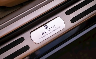 Rolls-Royce Wraith 21