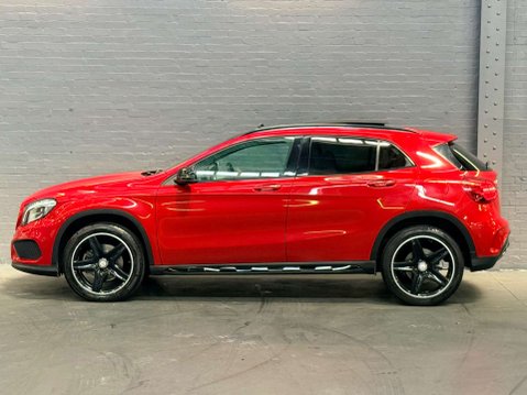 Mercedes-Benz GLA 2.1 GLA 220 D 4Matic AMG Line Premium+ Auto 4WD 5dr 13