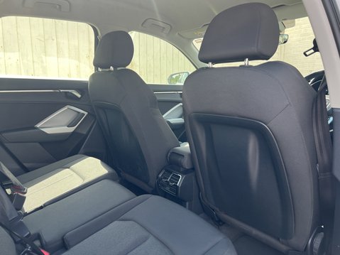 Audi Q3 1.5 TFSI CoD 35 Sport SUV 5dr Petrol Manual Euro 6 (s/s) (150 ps) 12