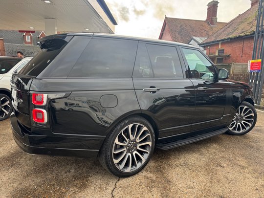Land Rover Range Rover TDV6 AUTOBIOGRAPHY 