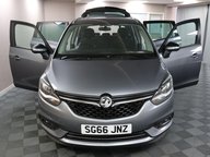 Vauxhall Zafira SRI 7