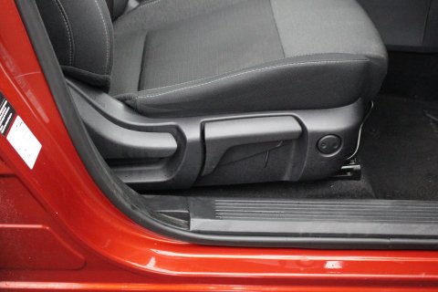 Nissan Qashqai 5dr 1.3 DIG-T MHEV N-Connecta Petrol Hybrid Glass Roof Pack 26