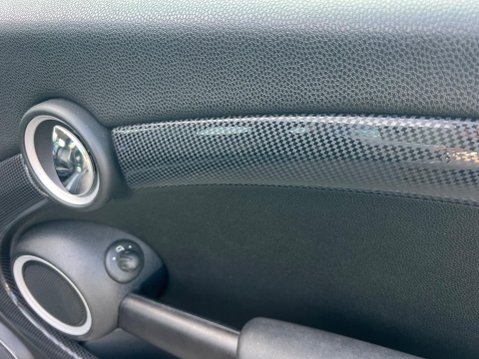 Mini Hatch 1.6 Cooper S Auto Euro 5 3dr 28