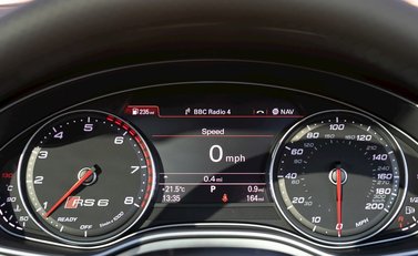 Audi RS6 Avant Performance 15