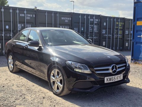 2016 Mercedes-Benz C-Class thumbnail 11