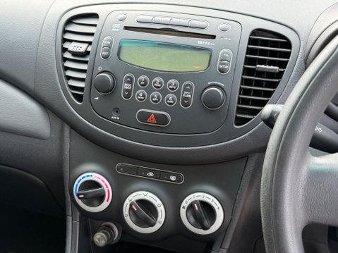 Hyundai i10 CLASSIC 17