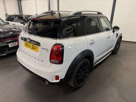 Mini Countryman 2.0 Countryman Cooper SD Auto 5dr 3