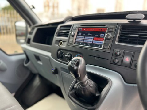Ford Transit 350 LWB 22