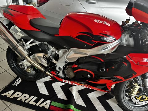 Aprilia RSV RSV MILLE 04 4
