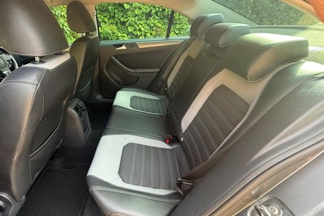 Volkswagen Jetta SPORT TDI 32