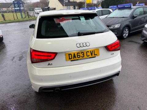 Audi A1 1.6 TDI S line Euro 5 (s/s) 3dr 7