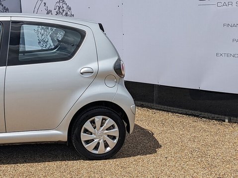 Toyota Aygo VVT-I ICE 6