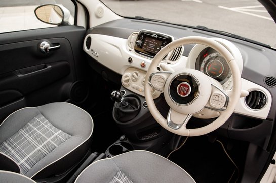Fiat 500 LOUNGE