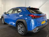 Lexus Ux 300E 3