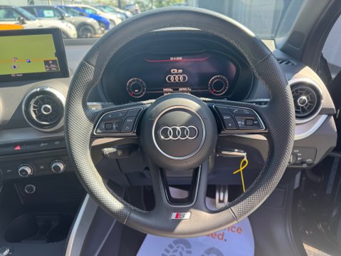 Audi Q2 TFSI S LINE 22