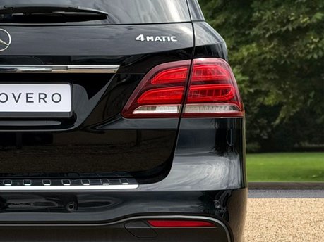 Mercedes-Benz GLE GLE 250 D 4MATIC AMG LINE PREMIUM 18