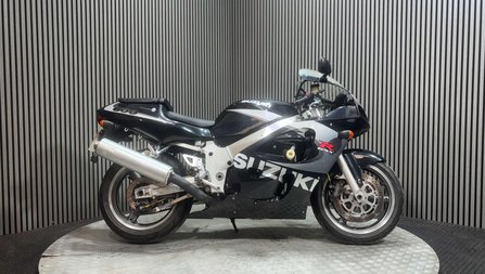 Suzuki GSXR 600 1999 SRAD GOOD RUNNING PROJECT BIKE 600CC SPORT