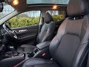 Nissan Qashqai 1.6 Qashqai Tekna dCi CVT 5dr 37