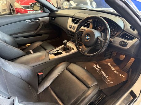 BMW Z4 2.0 20i M Sport Convertible 2dr Petrol Manual sDrive Euro 5 (s/s) (184 ps) 41