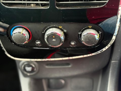 Renault Clio 1.2 16V Dynamique MediaNav Euro 5 5dr 20