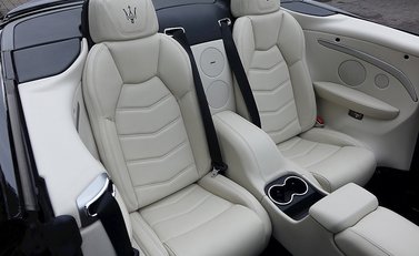 Maserati Grancabrio Sport 19
