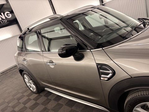 Mini Countryman 1.5 Cooper Exclusive Steptronic Euro 6 (s/s) 5dr 39