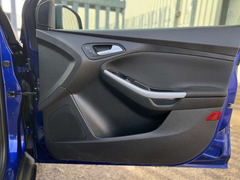 Ford Focus 1.6 Focus Zetec TDCI 5dr 44