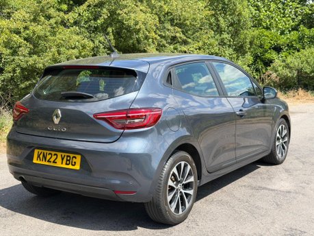 Renault Clio 1.0 TCe Iconic Edition Euro 6 (s/s) 5dr 4