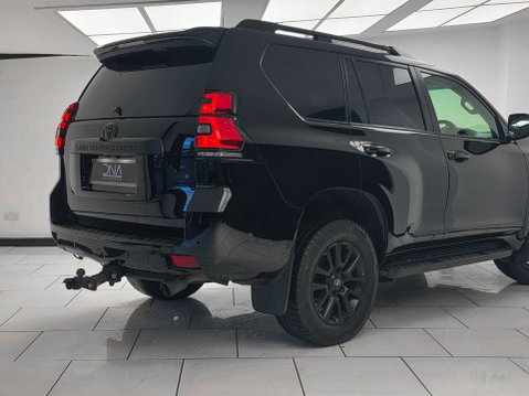 Toyota Land Cruiser 2.8D Invincible Matt Black Edition SUV 5dr Diesel Auto 4WD Euro 6 (s/s) (7 28