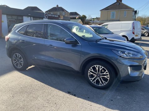 Ford Kuga TITANIUM FIRST EDITION ECOBLUE 2