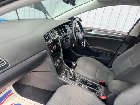 Volkswagen Golf 1.4 TSI SE Nav Euro 6 (s/s) 5dr 28