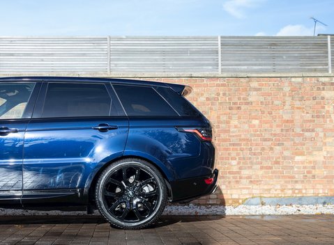 Land Rover Range Rover Sport 3.0 SDV6 HSE 29