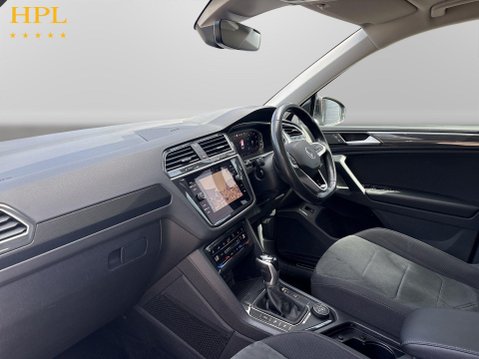 Volkswagen Tiguan 2.0 TDI Elegance SUV 5dr Diesel DSG 4Motion Euro 6 (s/s) (150 ps) 15