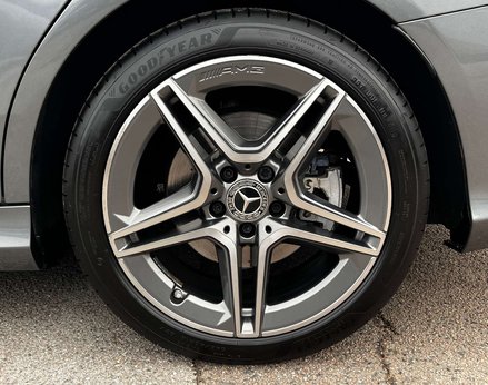 Mercedes-Benz C Class 1.5 C 200 AMG Line Premium Auto 5dr 13
