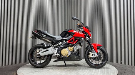 Aprilia Shiver 2013 13K SUPERMOTO PROJECT BIKE SPARES OR REPAIR 1