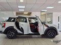 Mini Countryman 1.6 One SUV 5dr Petrol Manual Euro 5 (s/s) (98 ps) 44