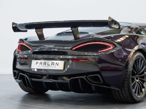 McLaren 570 3.8T V8 Coupe 2dr Petrol SSG Euro 6 (s/s) (570 ps) 37