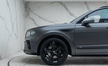 Bentley Bentayga V8 First Edition 39