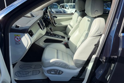 Porsche Macan TURBO PDK - HUGE SPEC - PAN ROOF - BOSE - CARPLAY 21