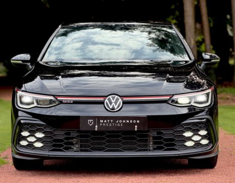 Volkswagen Golf GTI TSI DSG 9