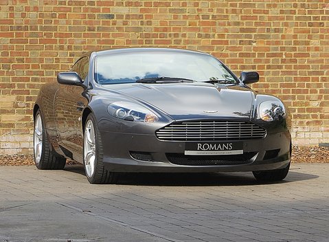 Aston Martin DB9 1