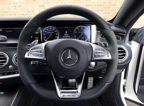 Mercedes-Benz S Class S63 Coupe 25