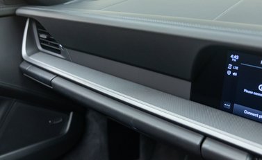 Porsche 911 Targa 4S (992) 26
