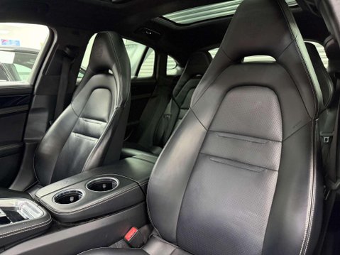 Porsche Panamera 4.0T V8 Turbo Saloon 5dr Petrol PDK 4WD Euro 6 (s/s) (550 ps) 27